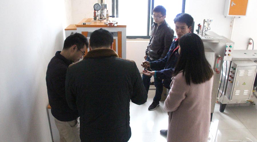 諾貝思客戶(hù)試機(jī)