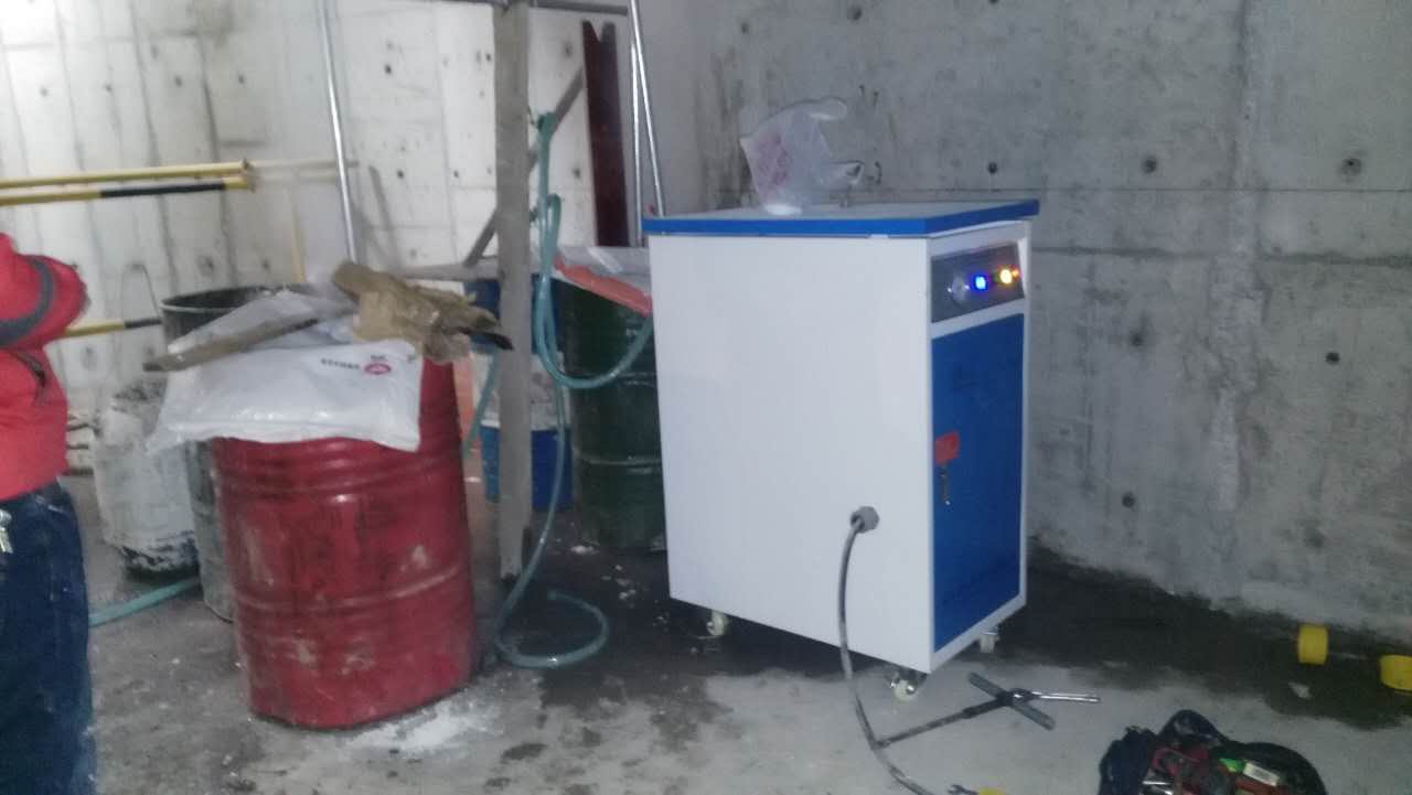 質(zhì)量過硬，使用電蒸汽發(fā)生器使膠水更耐用